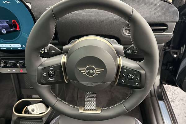 2025 MINI Cooper S Classic F65