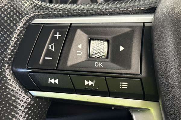 2023 Mitsubishi Outlander ES ZM