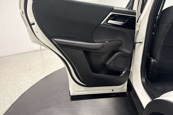 2023 Mitsubishi Outlander ES ZM