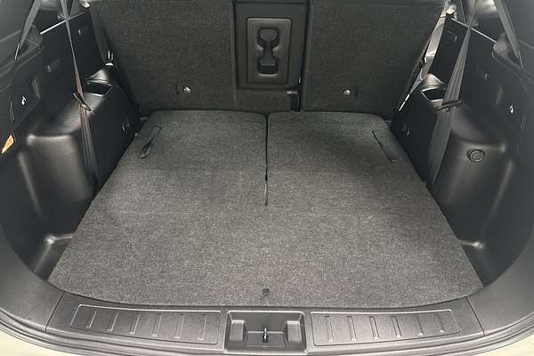 2023 Mitsubishi Outlander ES ZM