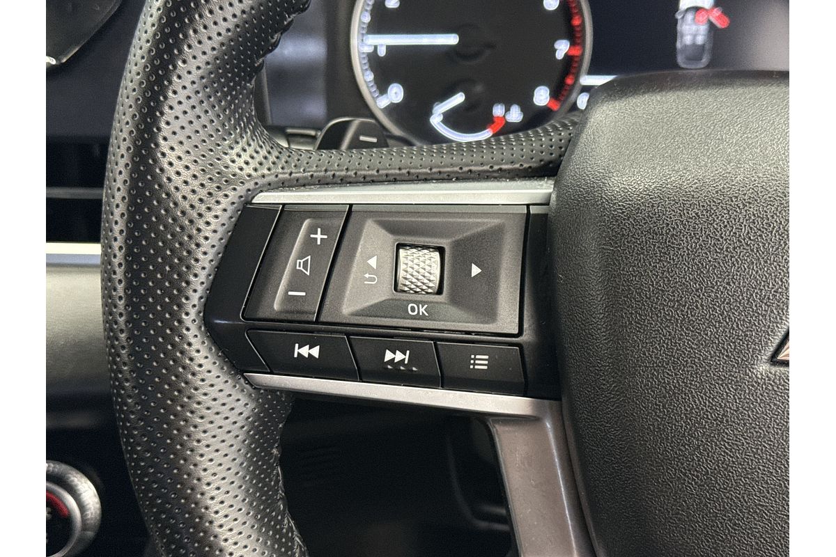 2023 Mitsubishi Outlander LS ZM