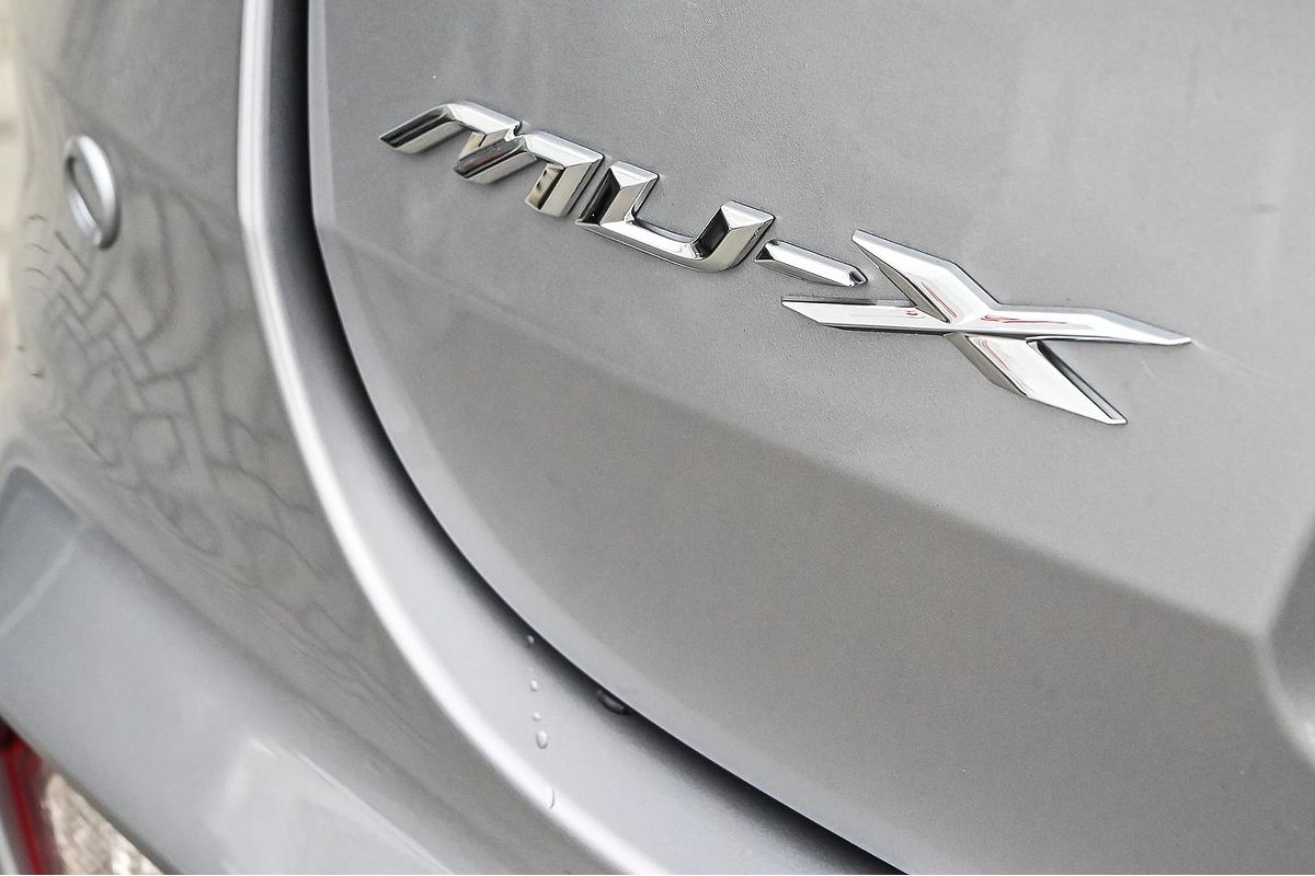 2025 Isuzu MU-X