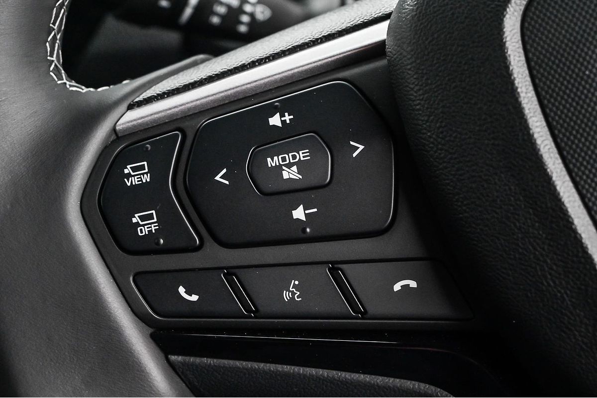 2025 Isuzu MU-X