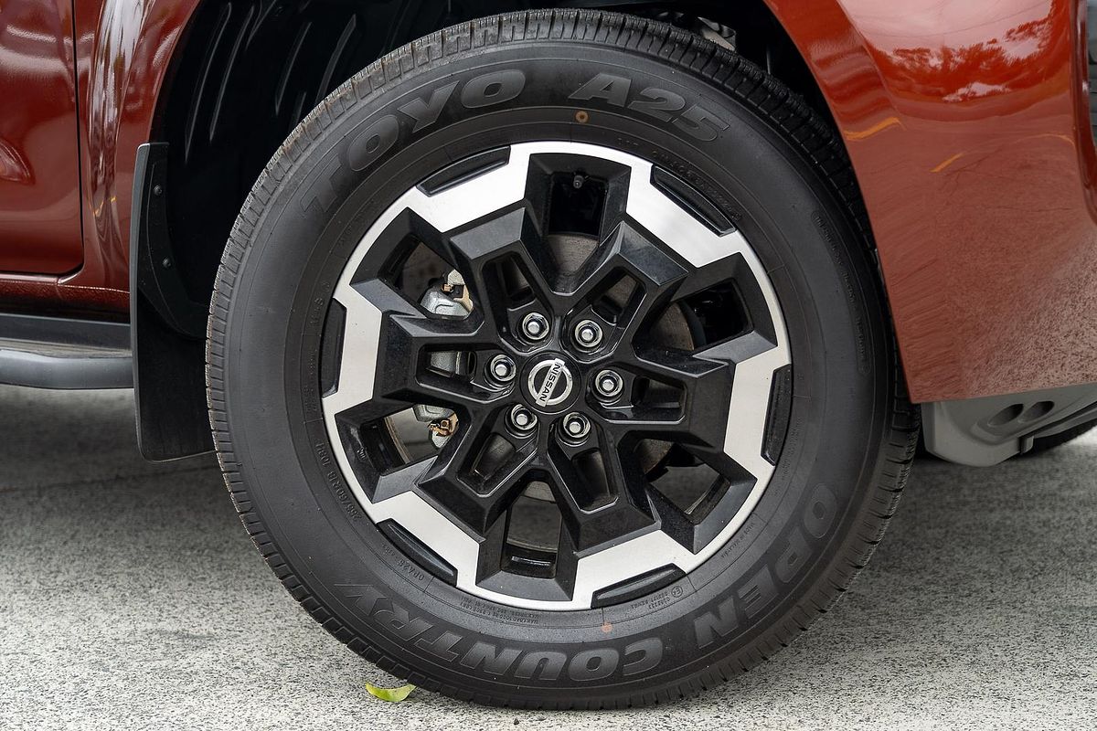 2025 Nissan Navara ST-X D23 4X4