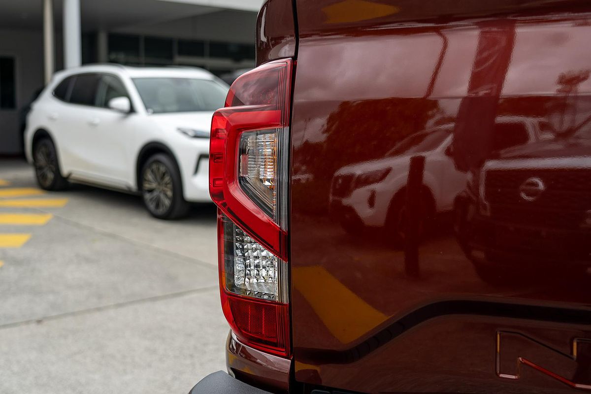 2025 Nissan Navara ST-X D23 4X4