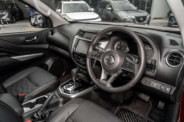 2025 Nissan Navara ST-X D23 4X4