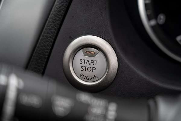 2025 Nissan Navara ST-X D23 4X4