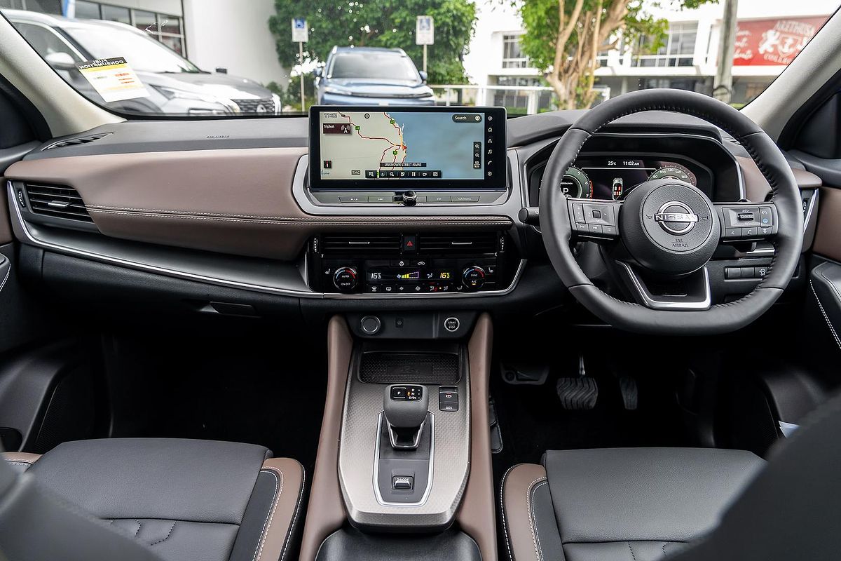 2025 Nissan QASHQAI Ti J12