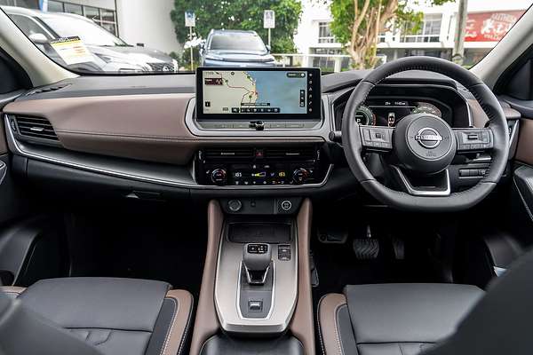 2025 Nissan QASHQAI Ti J12