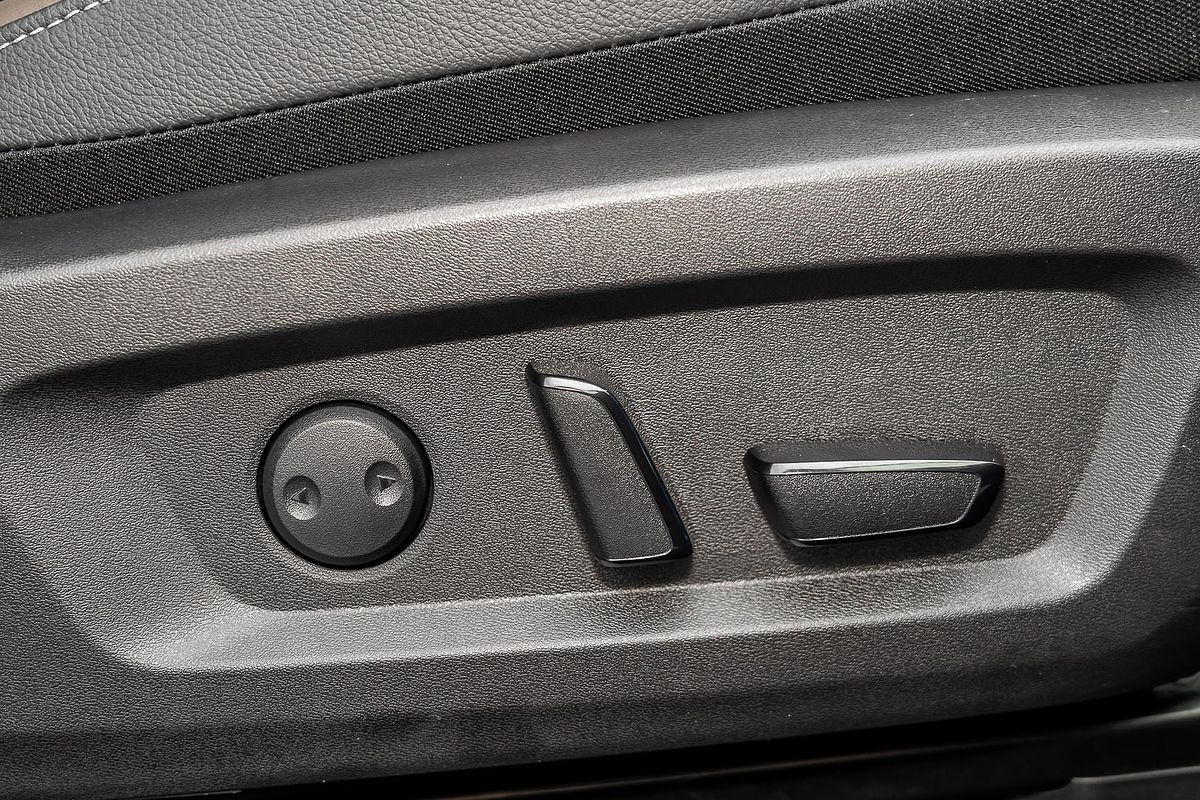 2025 Nissan QASHQAI Ti J12