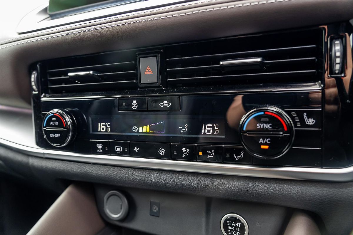 2025 Nissan QASHQAI Ti J12