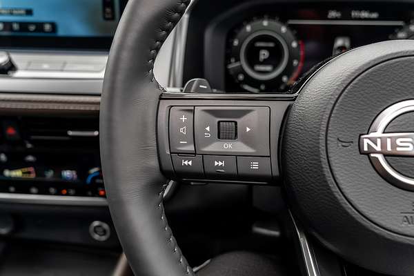 2025 Nissan QASHQAI Ti J12