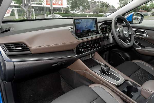 2025 Nissan QASHQAI Ti J12