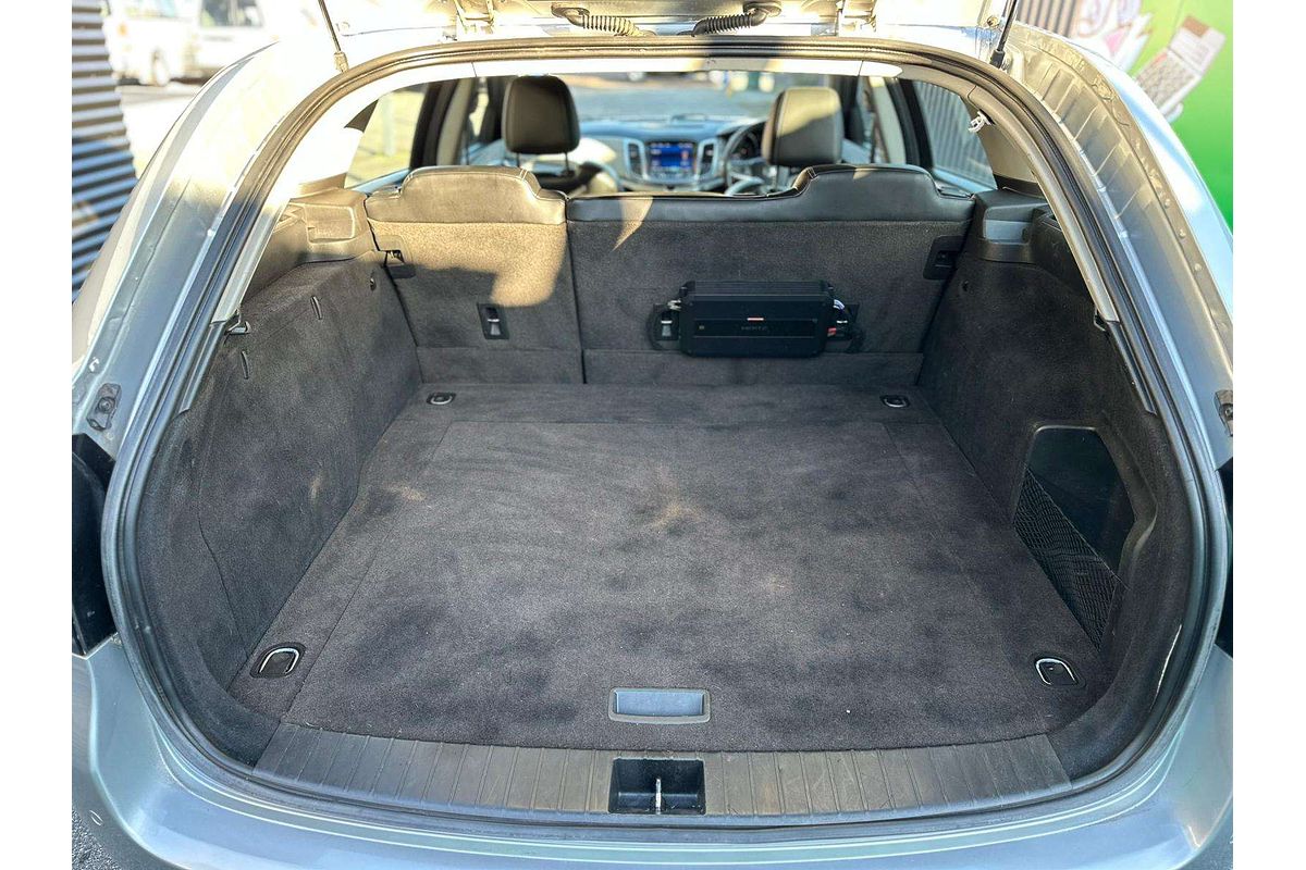 2014 Holden Calais  VF