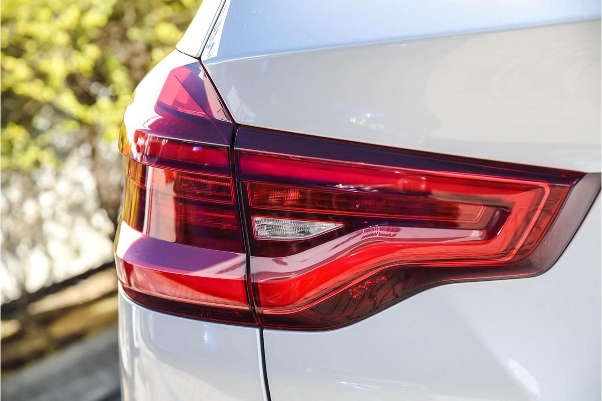 2021 BMW X3 sDrive20i G01