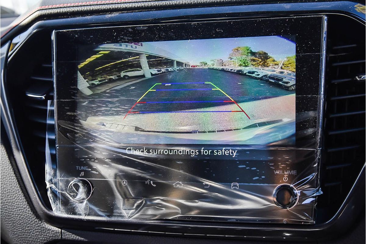 2025 Isuzu D-MAX X-TERRAIN 4X4