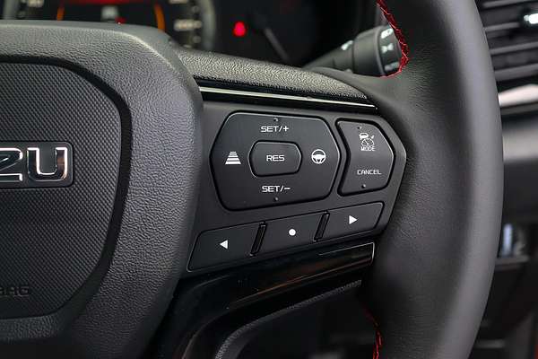 2025 Isuzu D-MAX X-TERRAIN 4X4