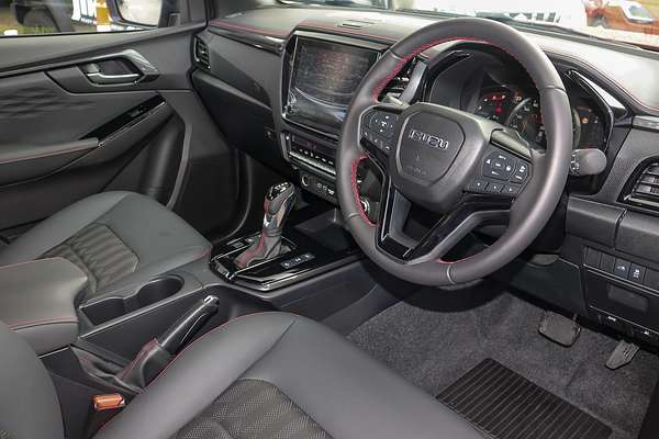 2025 Isuzu D-MAX X-TERRAIN 4X4