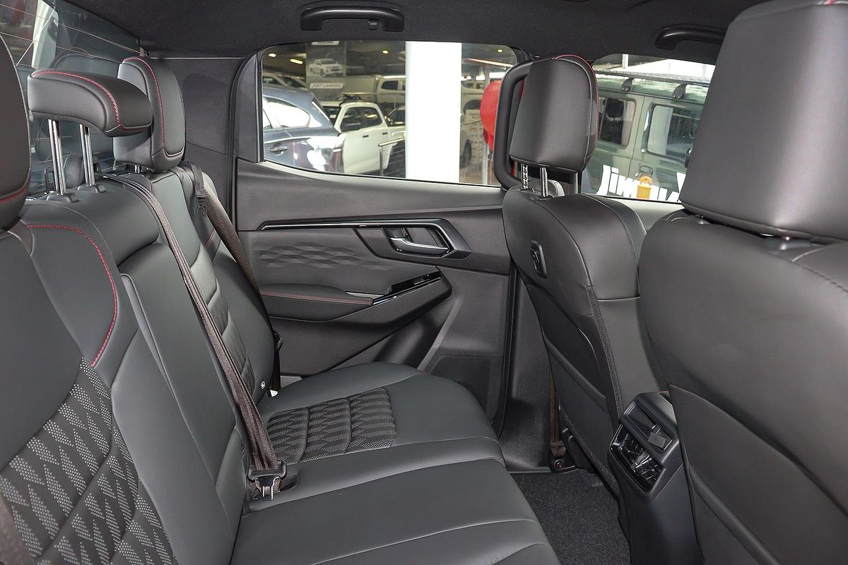 2025 Isuzu D-MAX X-TERRAIN 4X4