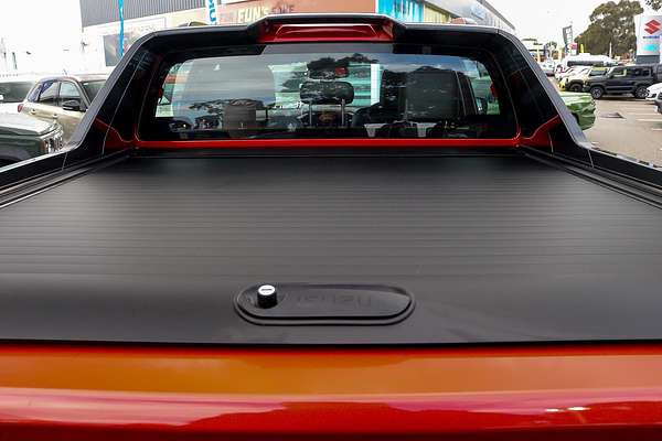 2025 Isuzu D-MAX X-TERRAIN 4X4