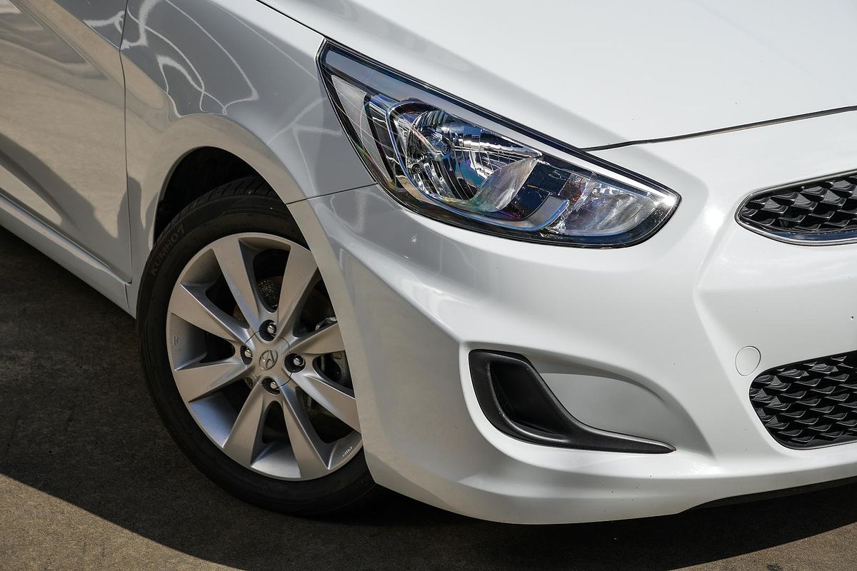 2018 Hyundai Accent Sport RB6