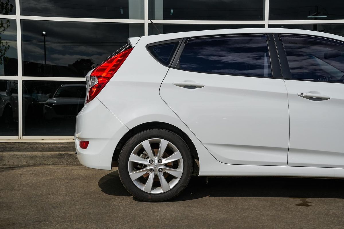 2018 Hyundai Accent Sport RB6