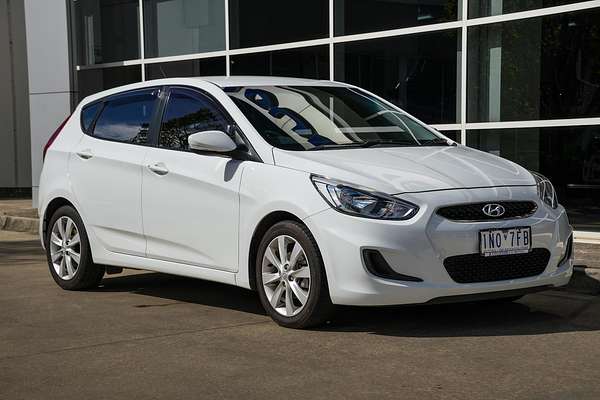 2018 Hyundai Accent Sport RB6