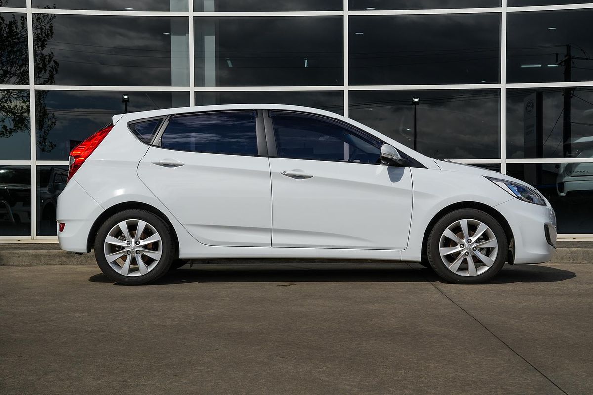 2018 Hyundai Accent Sport RB6