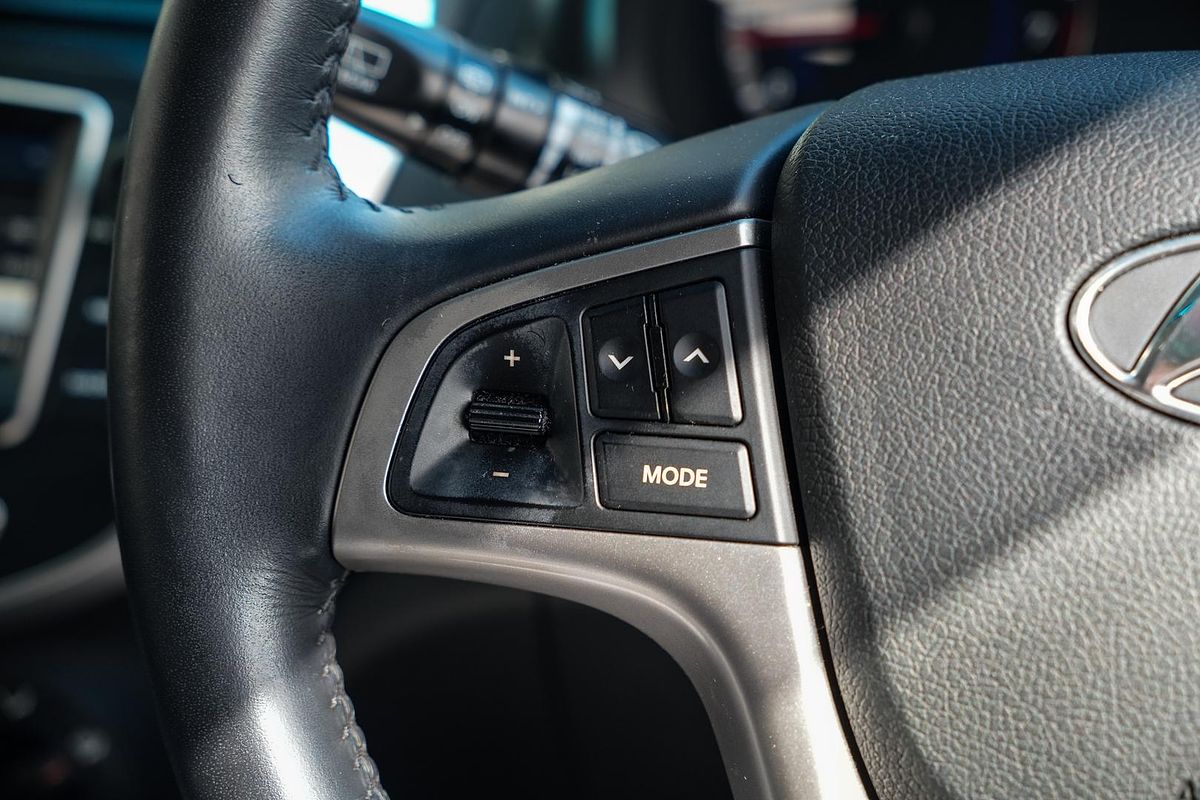 2018 Hyundai Accent Sport RB6