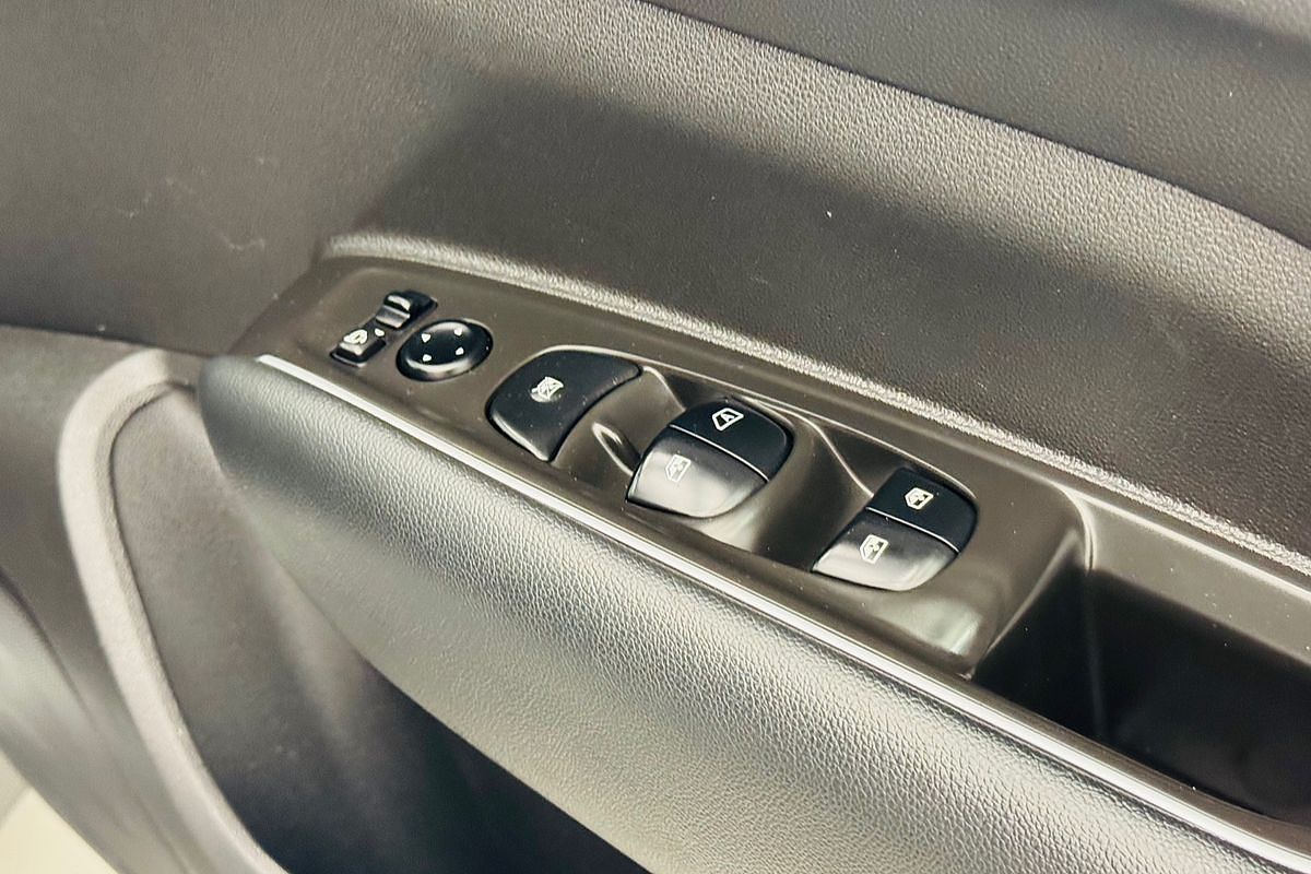 2018 Renault KOLEOS ZEN X-TRONIC (4x2)  4D WAGON 4CYL