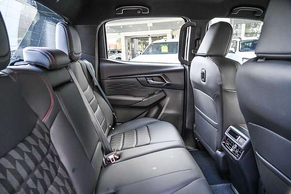 2025 Isuzu D-MAX X-TERRAIN 4X4