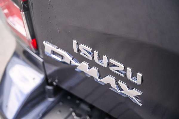 2025 Isuzu D-MAX X-TERRAIN 4X4