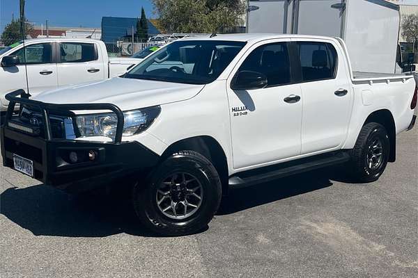 2019 Toyota Hilux SR GUN126R 4X4