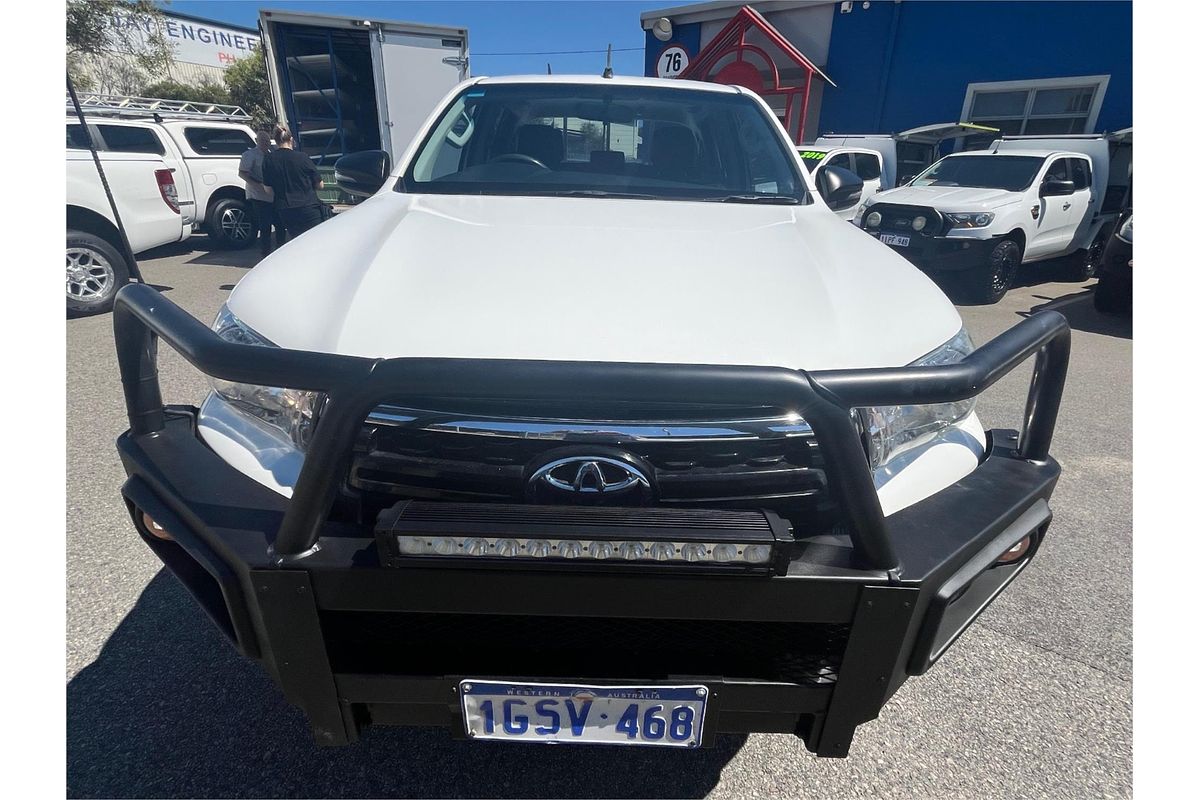 2019 Toyota Hilux SR GUN126R 4X4