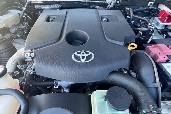 2019 Toyota Hilux SR GUN126R 4X4