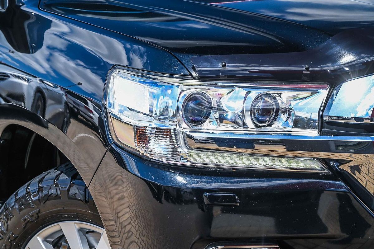 2016 Toyota Landcruiser Sahara VDJ200R