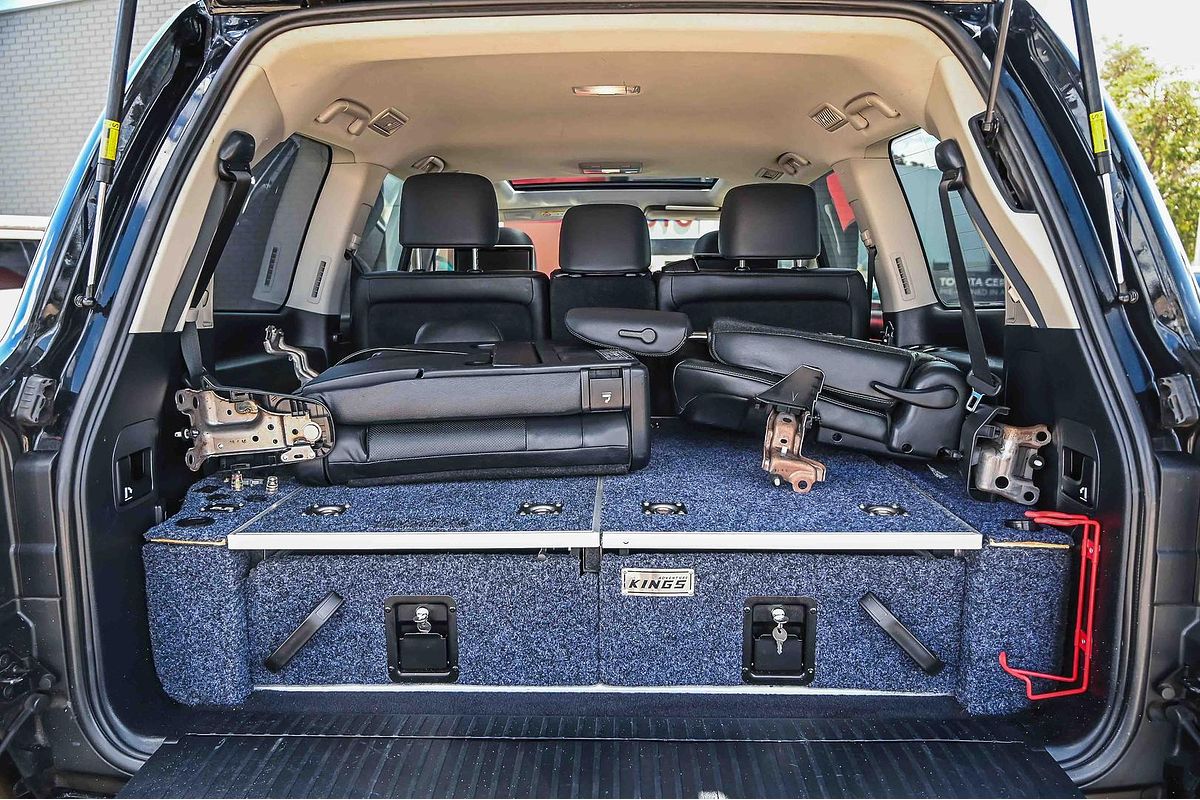 2016 Toyota Landcruiser Sahara VDJ200R