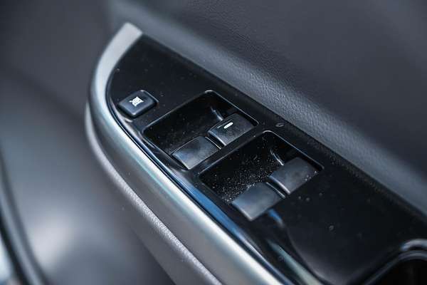 2017 Mitsubishi Triton Exceed MQ 4X4