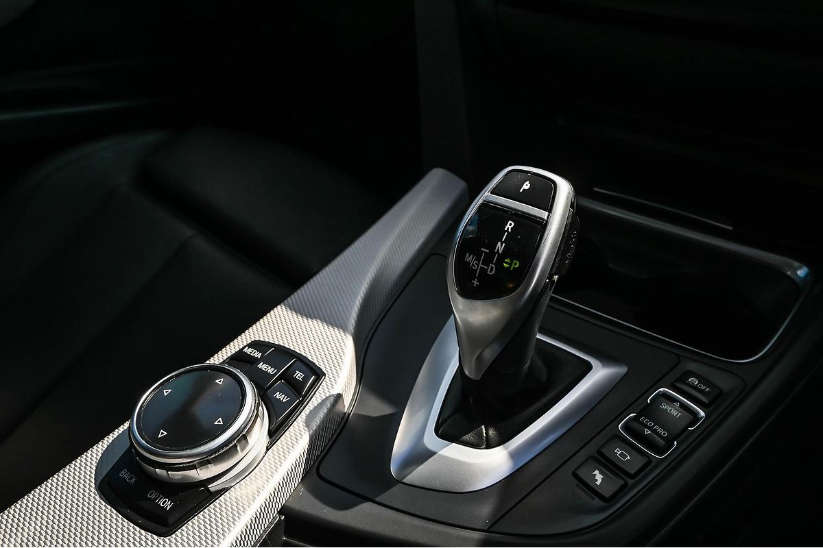 2014 BMW 3 Series 328i Sport Line F30
