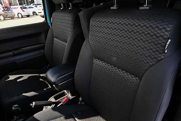 2022 Suzuki Jimny GLX GJ