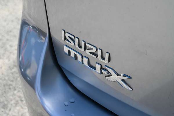 2015 Isuzu MU-X LS-T