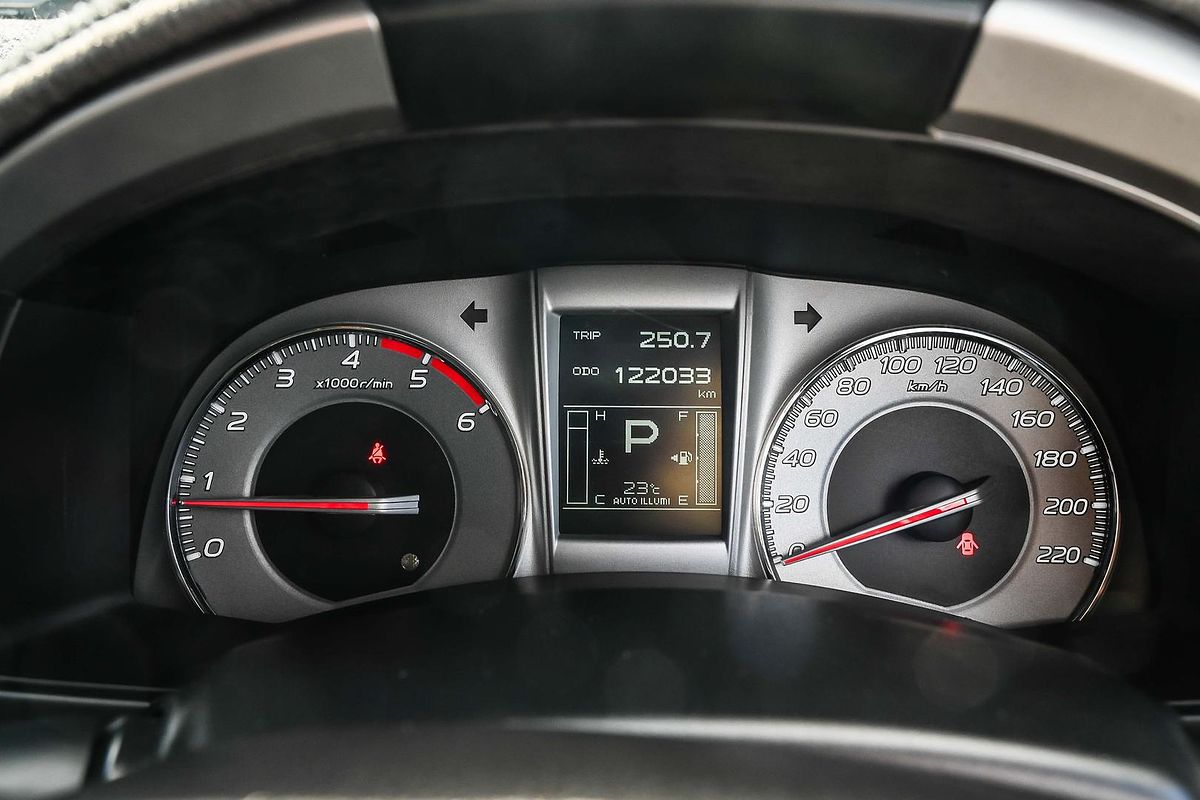 2015 Isuzu MU-X LS-T