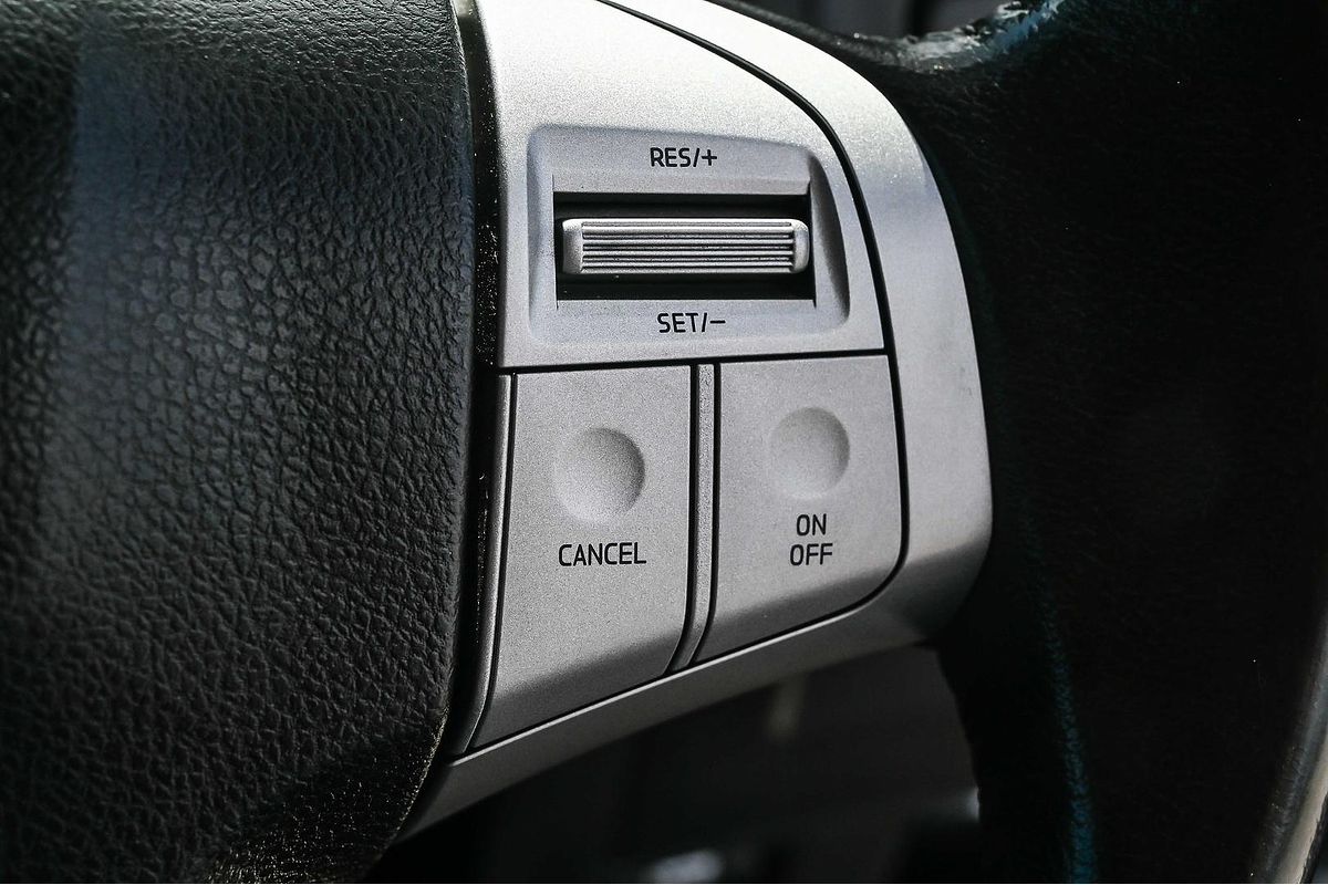 2015 Isuzu MU-X LS-T