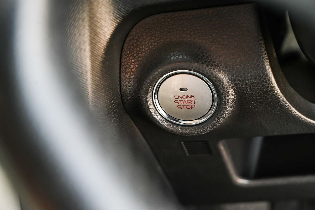 2015 Isuzu MU-X LS-T