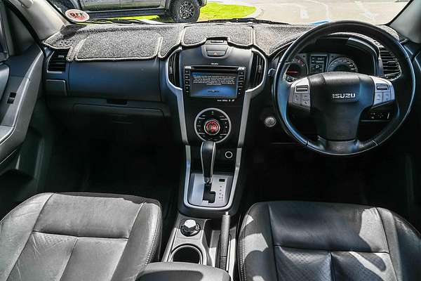 2015 Isuzu MU-X LS-T