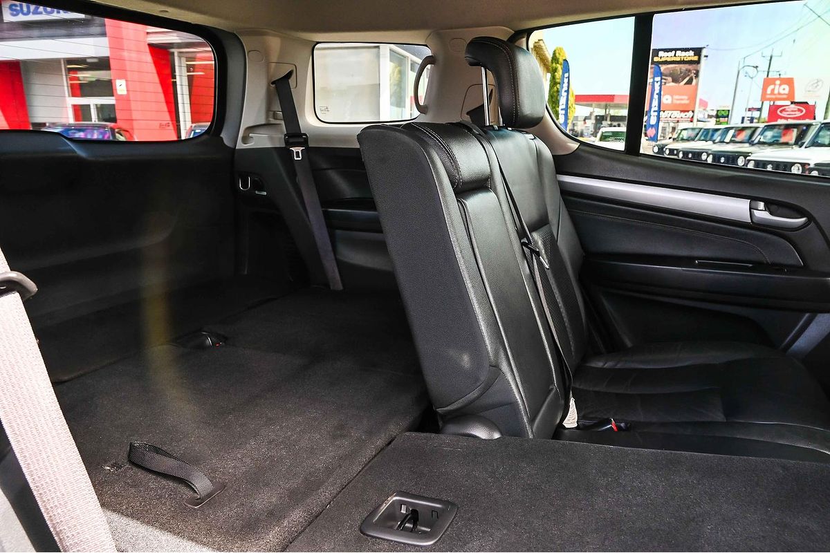 2015 Isuzu MU-X LS-T