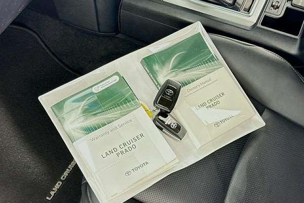 2022 Toyota Landcruiser Prado VX GDJ150R