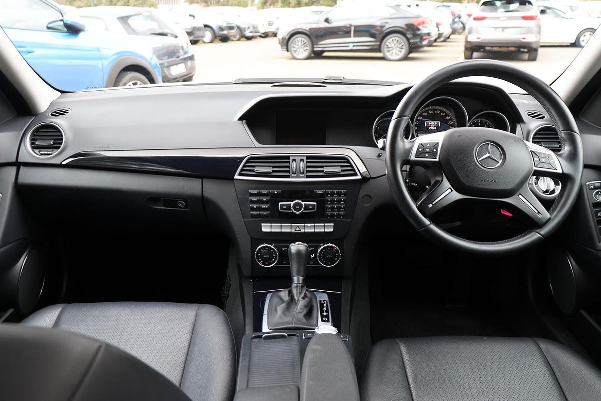 2012 Mercedes-Benz C-Class C200 BlueEFFICIENCY W204