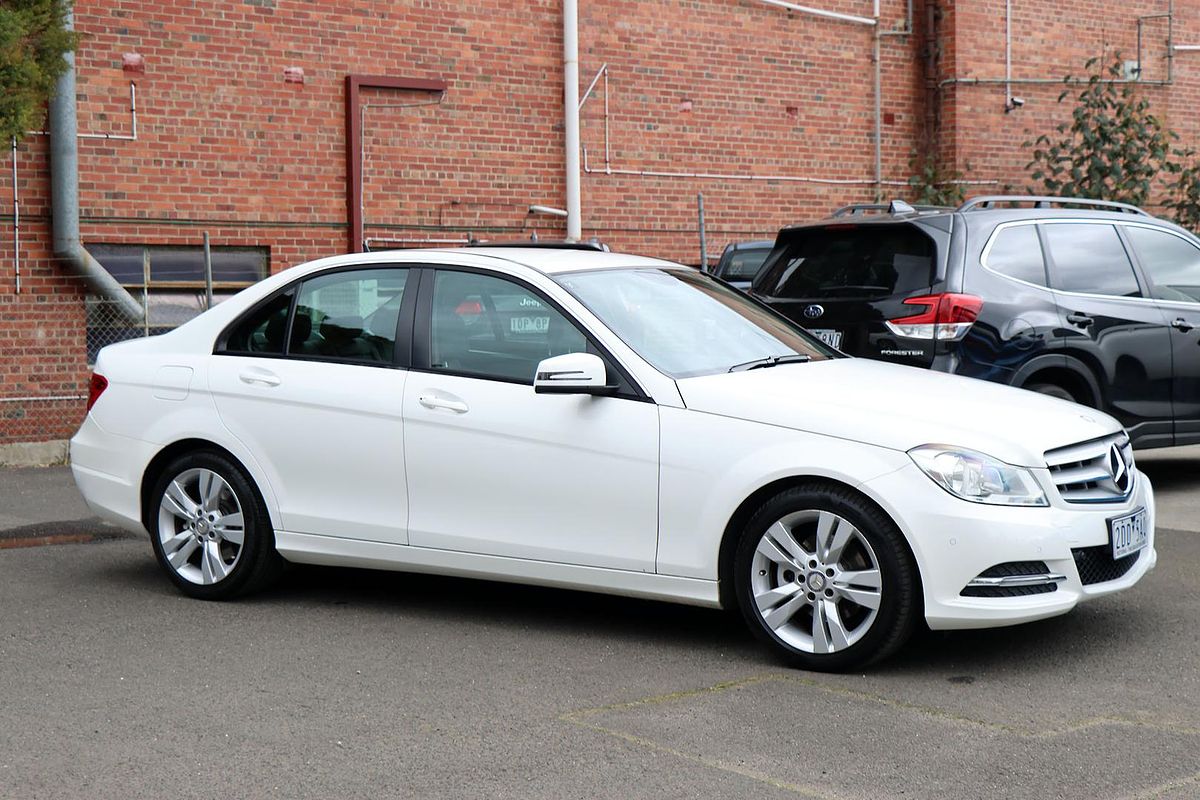 2012 Mercedes-Benz C-Class C200 BlueEFFICIENCY W204