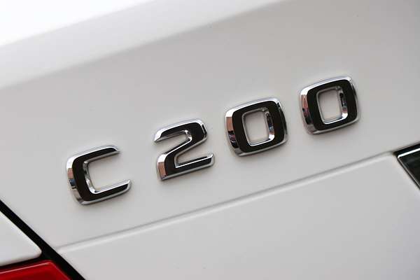 2012 Mercedes-Benz C-Class C200 BlueEFFICIENCY W204